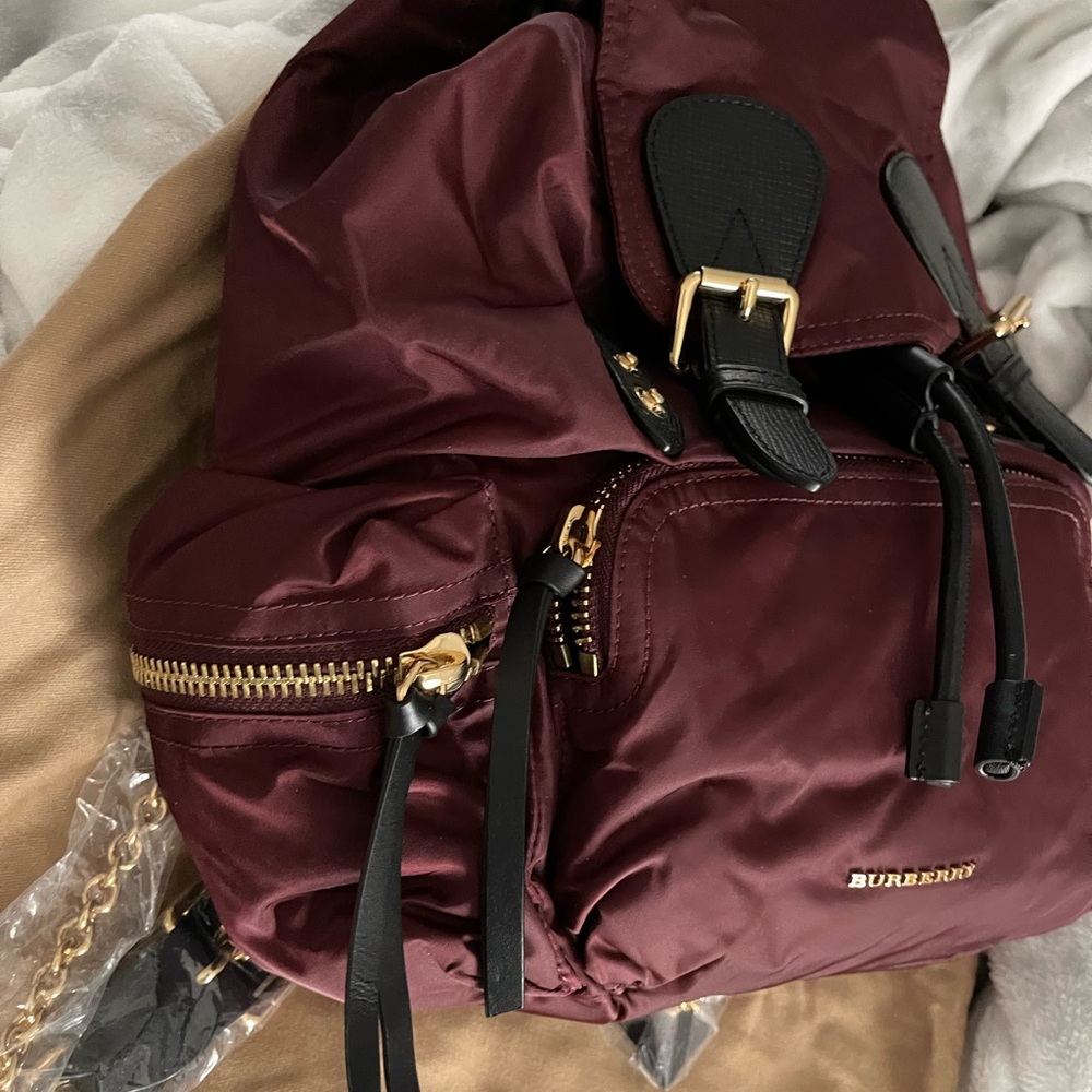 Burberry Bag Pack burgundy color mid size NWT 100% Authentic - Picture 2 of 11